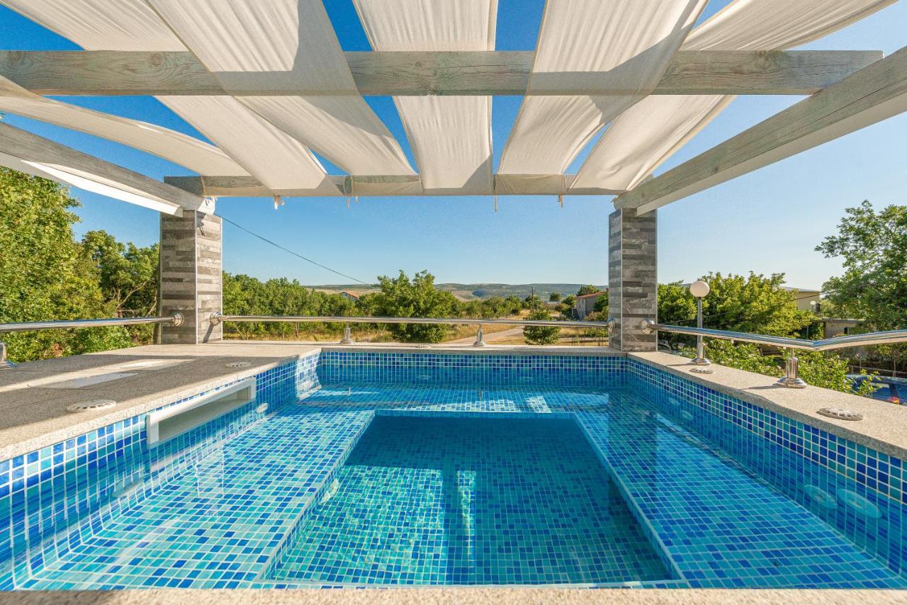 Villa Zora, Starigrad Paklenica, Seline Esterno foto